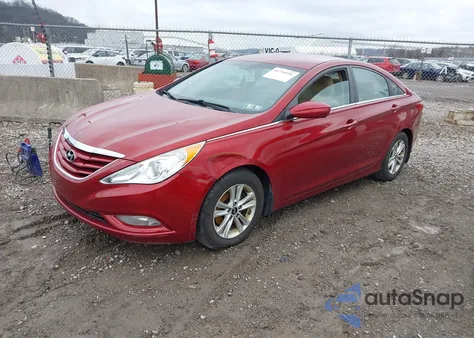 2013 Hyundai Sonata Gls z USA, uszkodzony, nr VIN 5NPEB4AC4DH551931